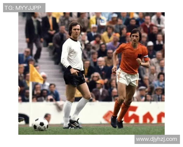 足球历史首位满贯球星的辉煌足迹与传奇成就解析